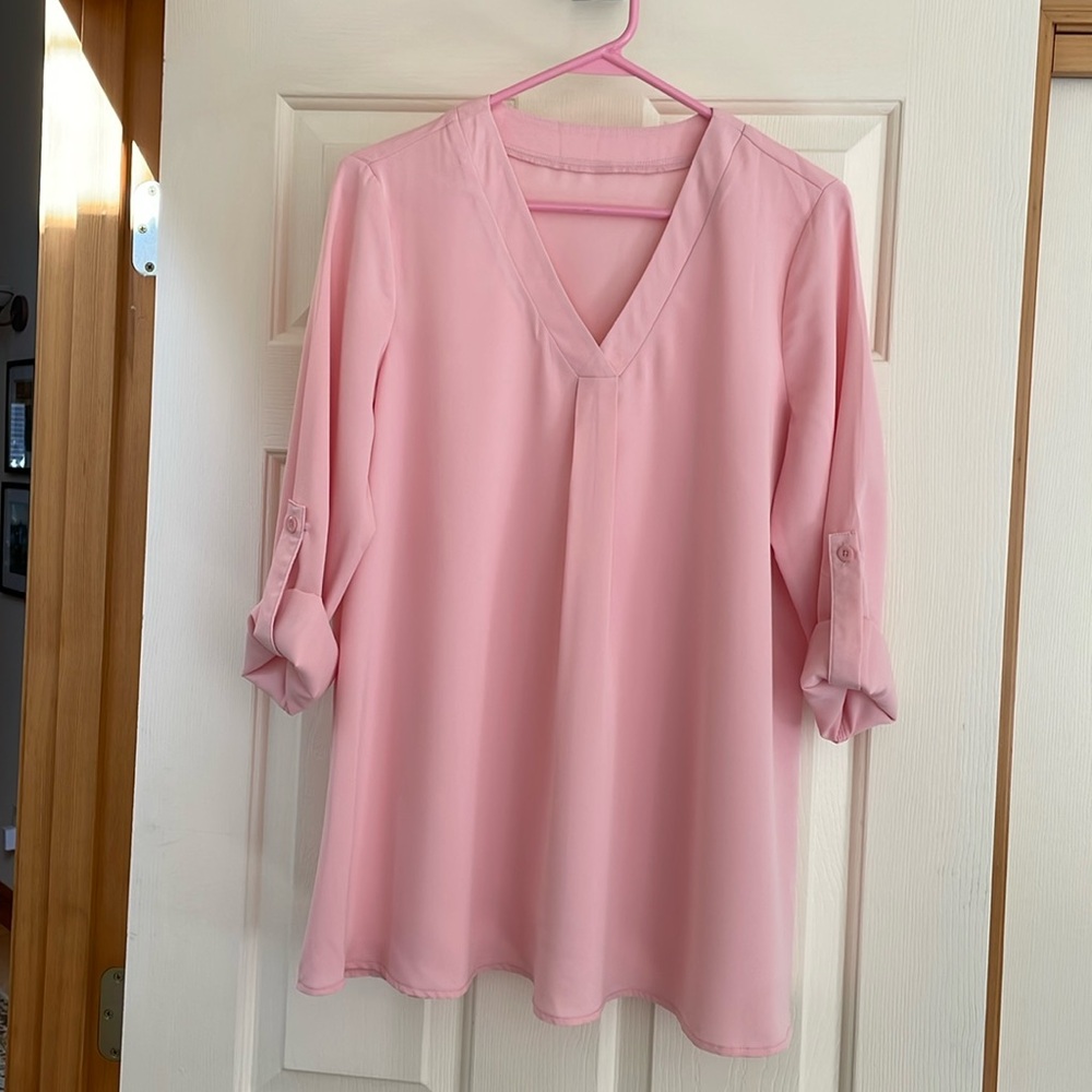 Pink rayon shirt.  Sz M. NWOT
